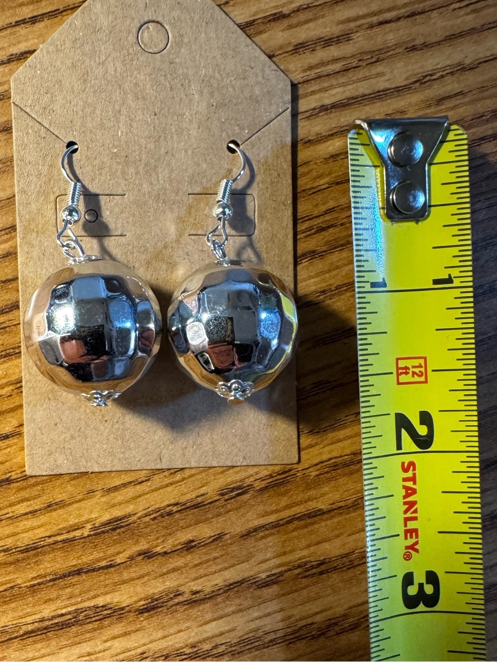 NWOT Silver-Tone Disco Ball Earrings 70’s Party Halloween Cosplay
